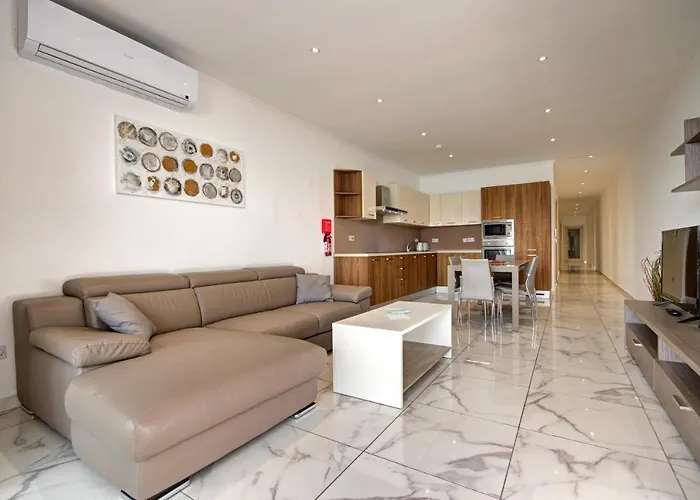 Malta\'S Beachfront Apartment In Mellieha