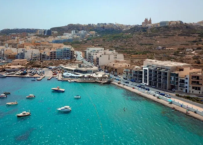 Malta\'S Beachfront Apartment In Mellieha