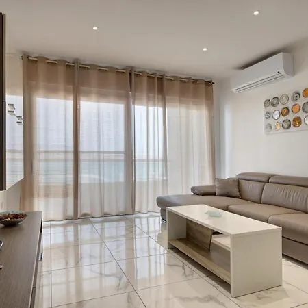 Malta'S Beachfront Apartment In Mellieha Exterior photo