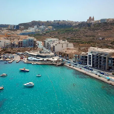 Malta'S Beachfront Apartment In Mellieha Exterior photo